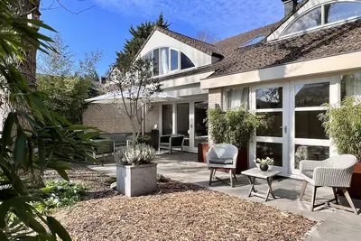 Image de Bergen: belle maison de vacances avec beau jardin, bel endroit calme