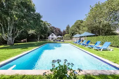 Image de East Hampton Au Sud de l'Autoroute près d'Ocean & Further Lane - Tarif SPÉCIAL Juillet