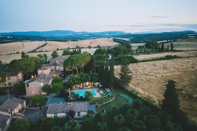 Image de Vacances dans un ancien monastère du 14ème siècle - Appartement Stalla