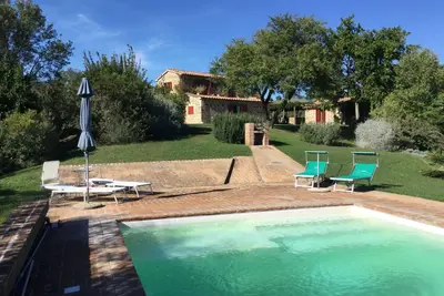 Image de Typical country house and contemporary design annex