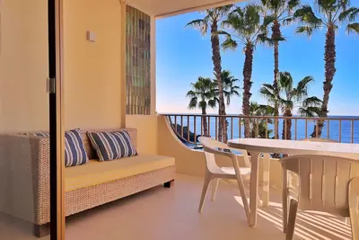 Image de Waterfront Apartment With Terrace & Incredible Views Over The Sea, Air Cond.