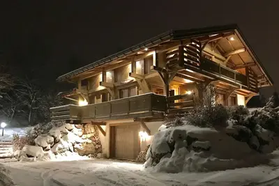 Image de Chalet Megeve Grand Confort 4*  Vue Sur Le Mt Blanc \n\n6 pièces -9 personnes