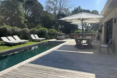 Image de Golfe St Tropez Beauvallon 5chs piscine vue d’exception mer golf. Plage 900m