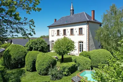 Image de Profitez de vos vacances dans une ancienne école dans le Limousin français