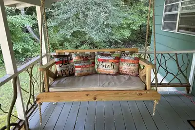 Image de Grands dates encore disponibles - Rustic Cabin Calme