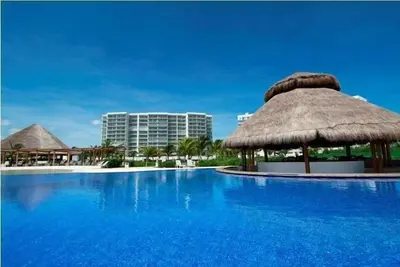 Image de Magnifique condo en front de mer, entièrement équipé, propre et sûr.