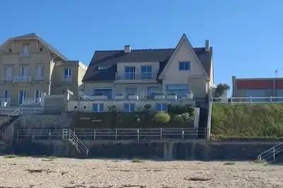 Image de Front De Mer, accès direct privé plage, vue exceptionnelle,