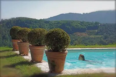 Image de Aux portes de Lucca. L'art de vivre en Toscane: Maison de charme avec piscine