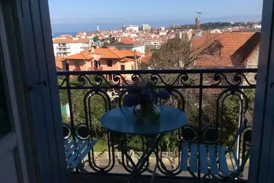 Image de Seafront apartment 180 degree panoramic views