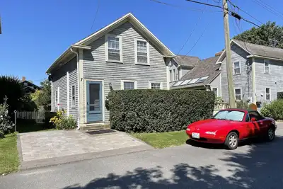 Image de Se félicitant Cottage sur Spencer Park, dans le 1er bloc de Harbor, Nr Restaurants, boutiques
