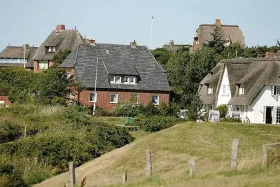 Image de . . . presque une maison de vacances