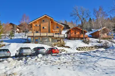 Image de Chalet Phoenix 150m² 12\/14 pers. 5 ch\/5sdb Cheminée Sauna à 300m des pistes
