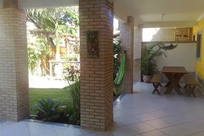 Image de Casa 4 qtos (1 suite) \/ grande finition, le style propre, rustique, bel endroit.