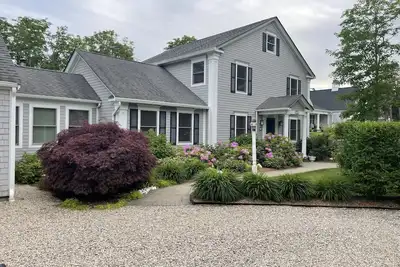 Image de Maison moderne et charmante dans un excellent emplacement, East Orleans
