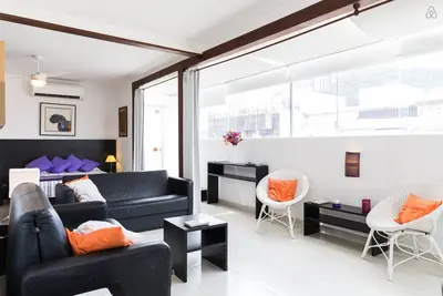 Image de Loft-Posto2 - Vue latérale de la plage de Copacabana - Wifi - jusqu'à 4 personnes