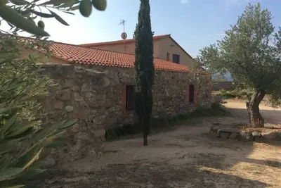 Image de Gîte et Oliviers-Gite rural pleine nature entre Pyrénées, Méditerranée et Espagn