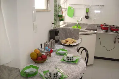 Image de Chambre et salon confortables près de la Praça General Osório à Ipanema