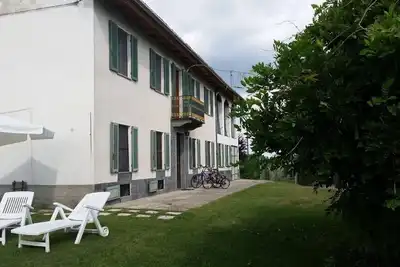 Image de Roatto: Grande maison de caractère avec jardin