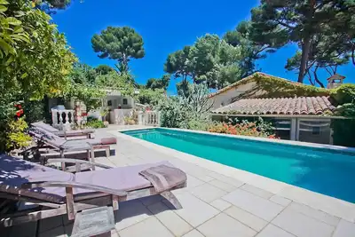 Image de Prestige Luxury Villa in Cap d'Antibes overlooking the sea