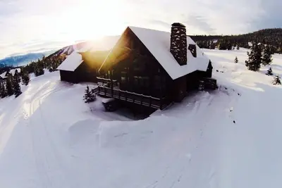 Image de Incroyable maison privée skis aux pieds - Diamond Hitch pour 18 personnes