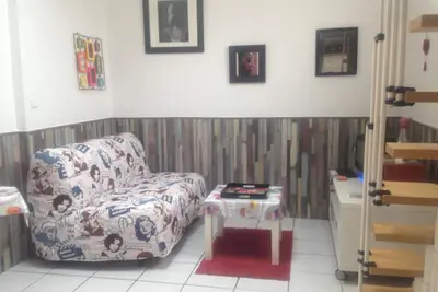 Image de Studio coquet et soigné idéal pour vacanciers