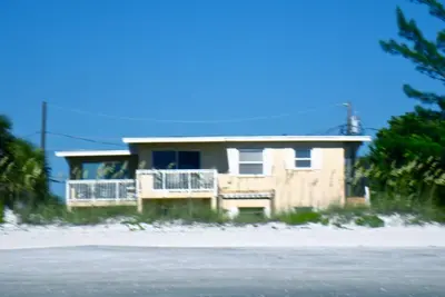 Image de Confidentialité sur la plage - A Get To-Il Get Away & Stay