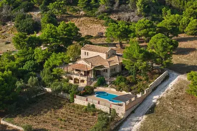 Image de Villa Alexandros - Stone Villa with Private Pool