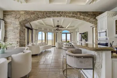 Image de Hermosa Beach Strand Mansion