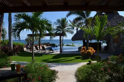 Image de Casa Maya-Private Beachfront Luxury-Surf, Solitude, Infinity--