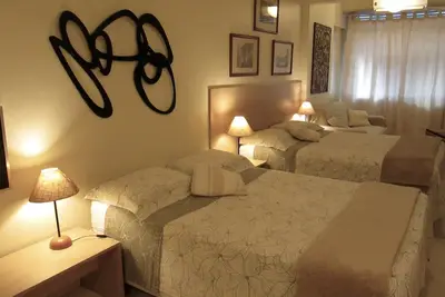 Image de Studio-Posto2 - Bloc de plage Copacabana - WiFi, vue mer latérale, jusqu'à 4 personnes