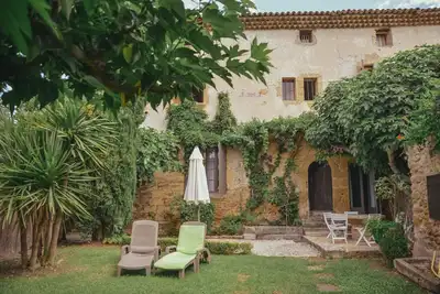 Image de Belle demeure du 17e siècle, rénovée, 6 chambres, 5 sdb, 6 Wc, piscine, jardins