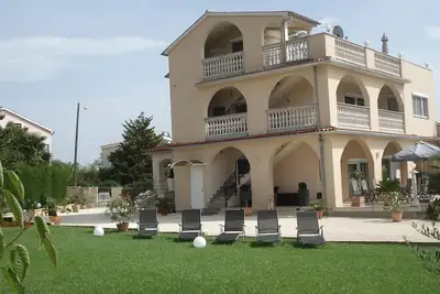 Image de Charmant appartement avec vue sur la mer et terrasse privée