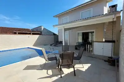 Image de Maison neuve avec piscine en Caraguatatuba Cond. fermé