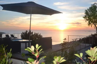 Image de Villa d'architecte  - vue exceptionnelle sur les Sanguinaires & Golfe d'Ajaccio