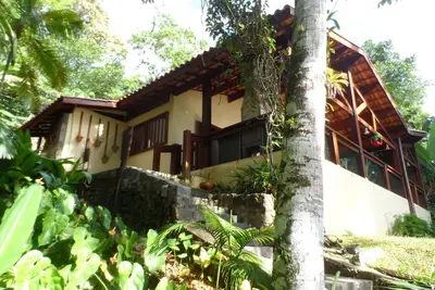 Image de Village Picinguaba. Belle et confortable maison dans les bois et près de la plage
