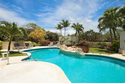 Image de Hunter Cottage - villa de luxe avec piscine. Location de voiture incluse dans le tarif été \/ automne