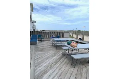 Image de Deluxe Ocean 1er étage Duplex avant situé sur la plage