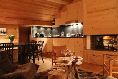 Image de Rare, coeur de Megève, 3 pièces de charme dans chalet traditionnel