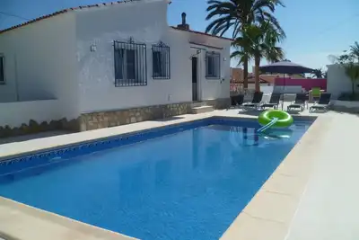 Image de Villa Piscine PRIVÉE CHAUFFÉE, Vue Mer, Plage 5min, Wifi, Ping Pong Babyfoot