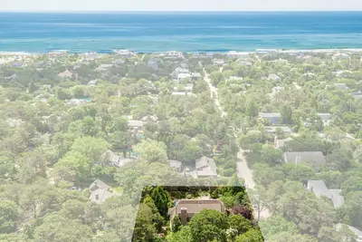 Image de Hamptons Beach House dans les dunes d'Amagansett