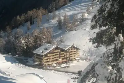 Bel et grand appartement clair à 1. 735 m d'altitude au cœur des 4 vallées