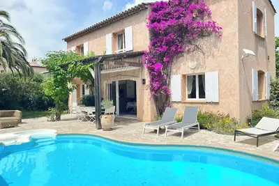 Image de «Villa Philia» Golfe St Tropez-climatisée -piscine privée chauffée-proche plages