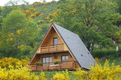 Image de Besse St Anastaise rte Super Besse joli Chalet*** Buron d'Auvergne® ensoleillé