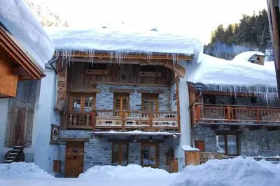 Image de Chalet le Plancher des Vaches, 16 \/ 19 personnes