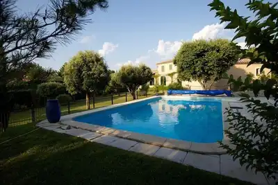Image de Superbe bastide climatisée au calme avec piscine chauffée sécurisée