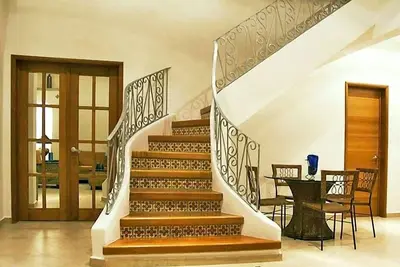 Image de Emplacement! Magnifique penthouse spacieux et privé à seulement 1 pâté de maisons de Mamitas!