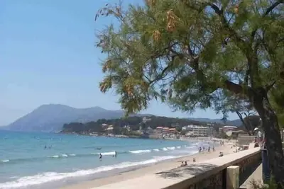 Image de F5 maison climatisée vivo les sablettes (150m de la plage)