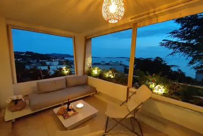 Image de Grand T3 Belle vue mer Sanary Portissol 74m2