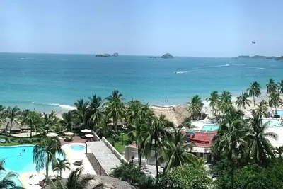 Image de 1 Bdrm, Bay View Grand Residencial, Ocean Deluxe / Front de plage!