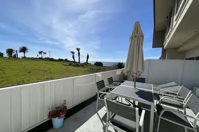 Image de Luxe Ocean View 3br Condo dans le complexe en bord de mer